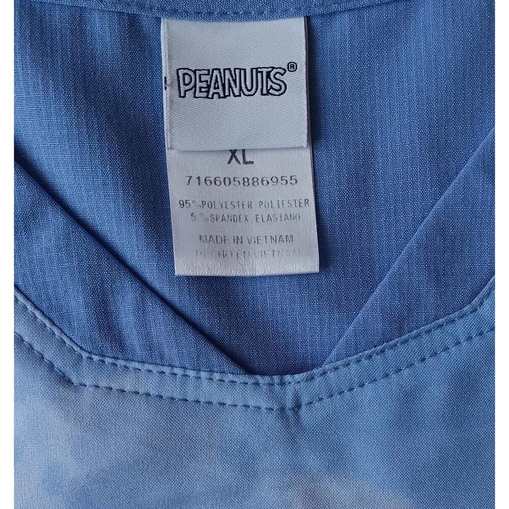 Peanuts Blue Snoopy & Woodstock Nurse Scrub Top - Picture 5 of 11
